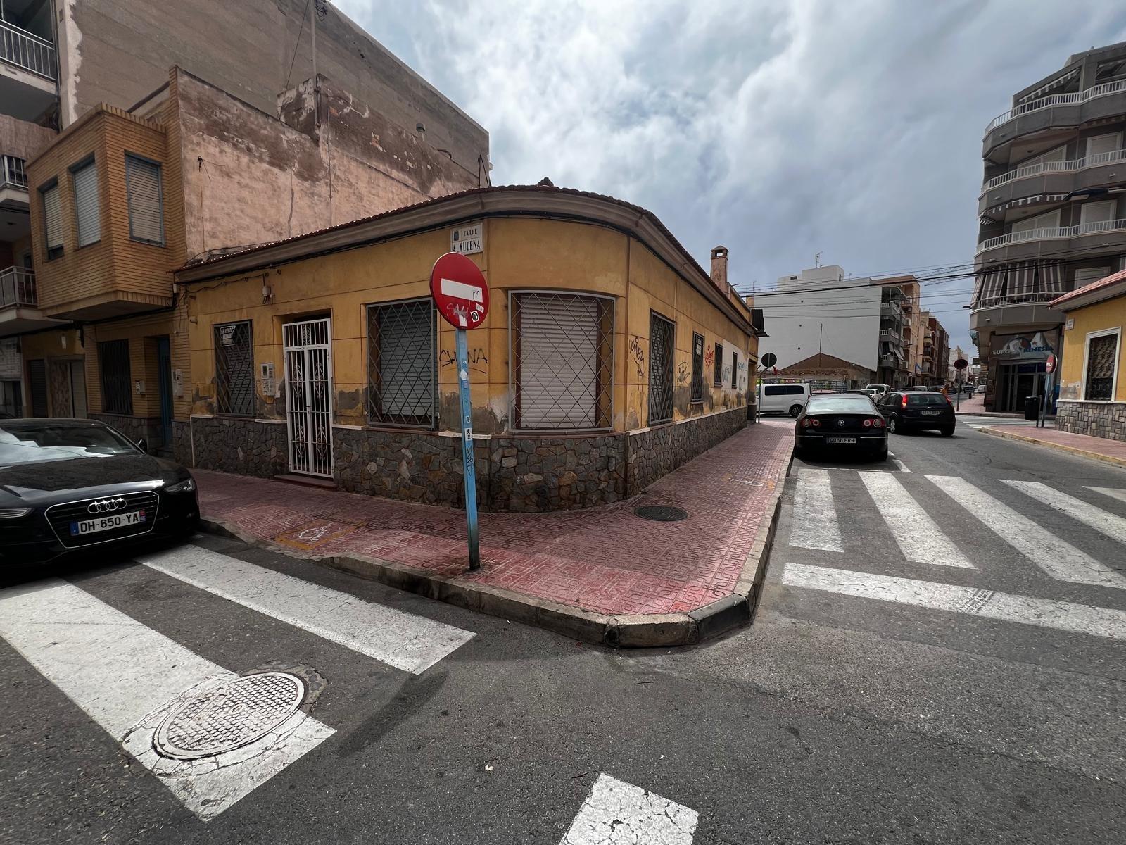 Parcela – Torrevieja – 890000 EUR