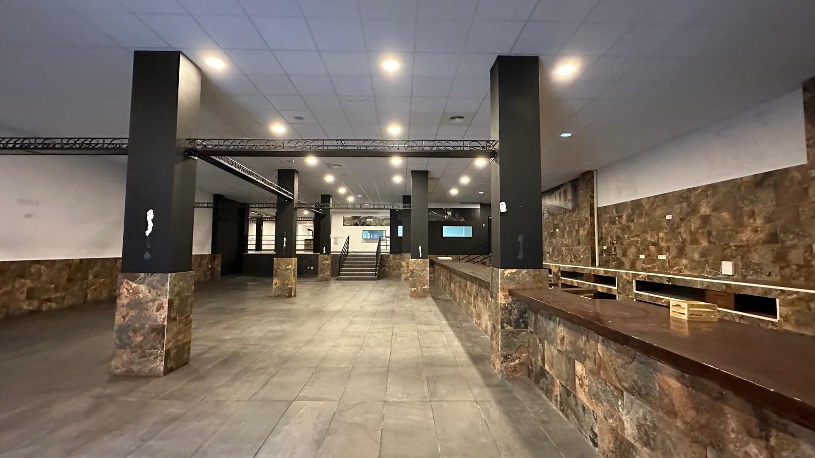 Local comercial – Torrevieja – 419900 EUR