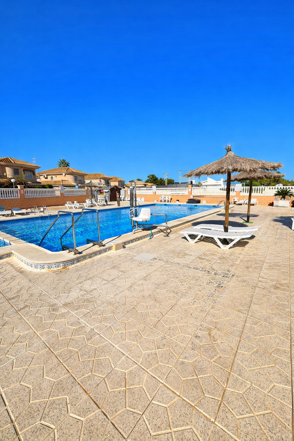 Bungalow – Torrevieja – 132000 EUR