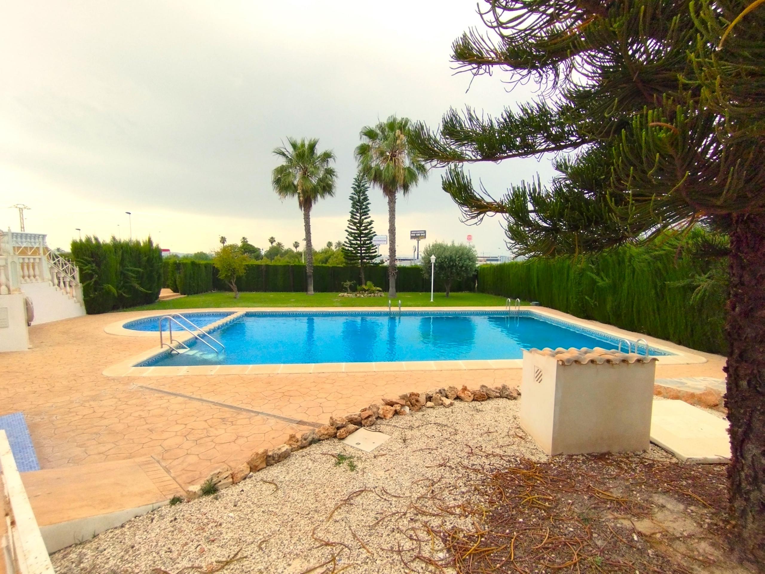 Casa – Torrevieja – 160000 EUR
