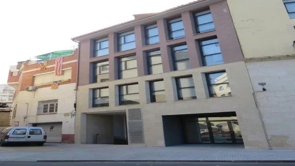 Edificio – Mora d’Ebre – 267000 EUR