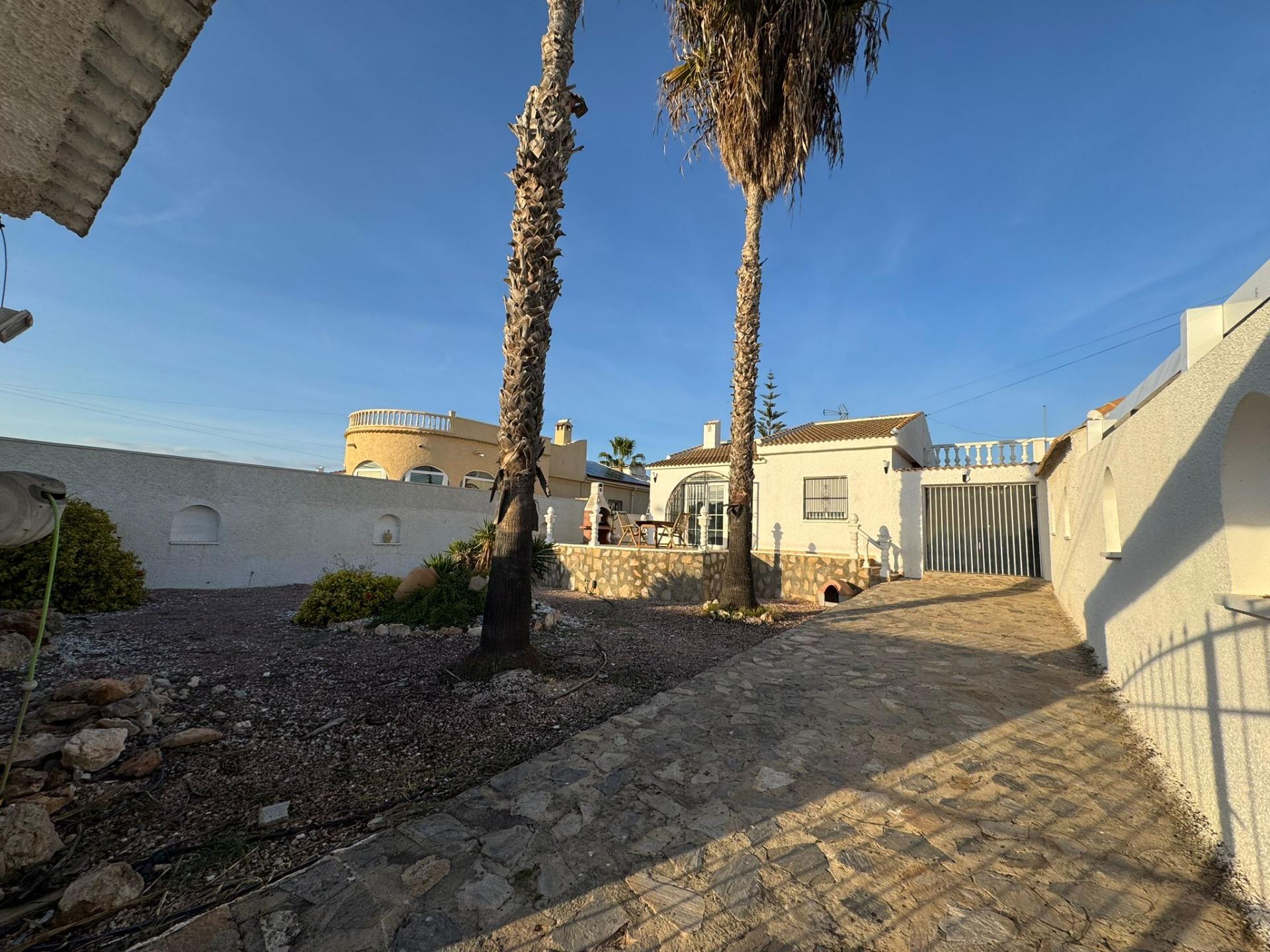 Villa – Torrevieja – 289000 EUR