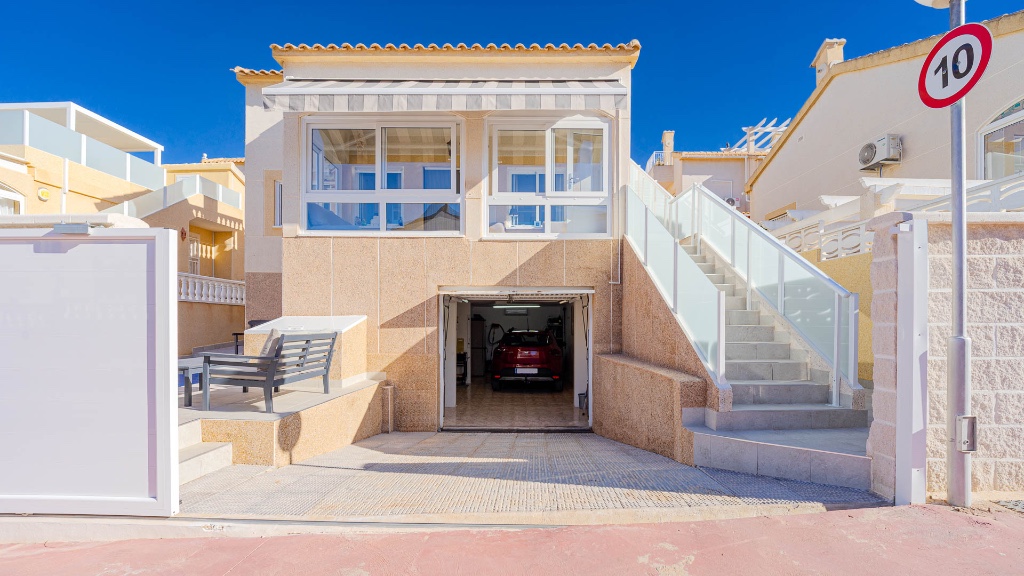 Villa – Orihuela-Costa – 264900 EUR