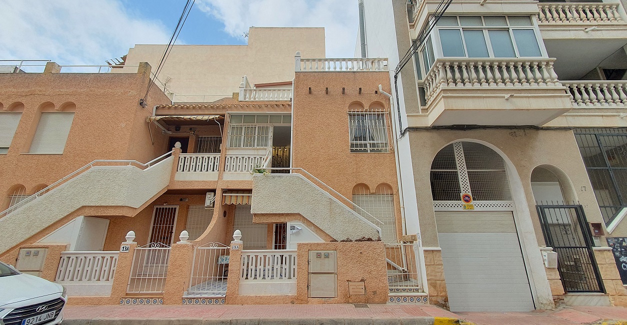 Apartment – Torrevieja – 160000 EUR