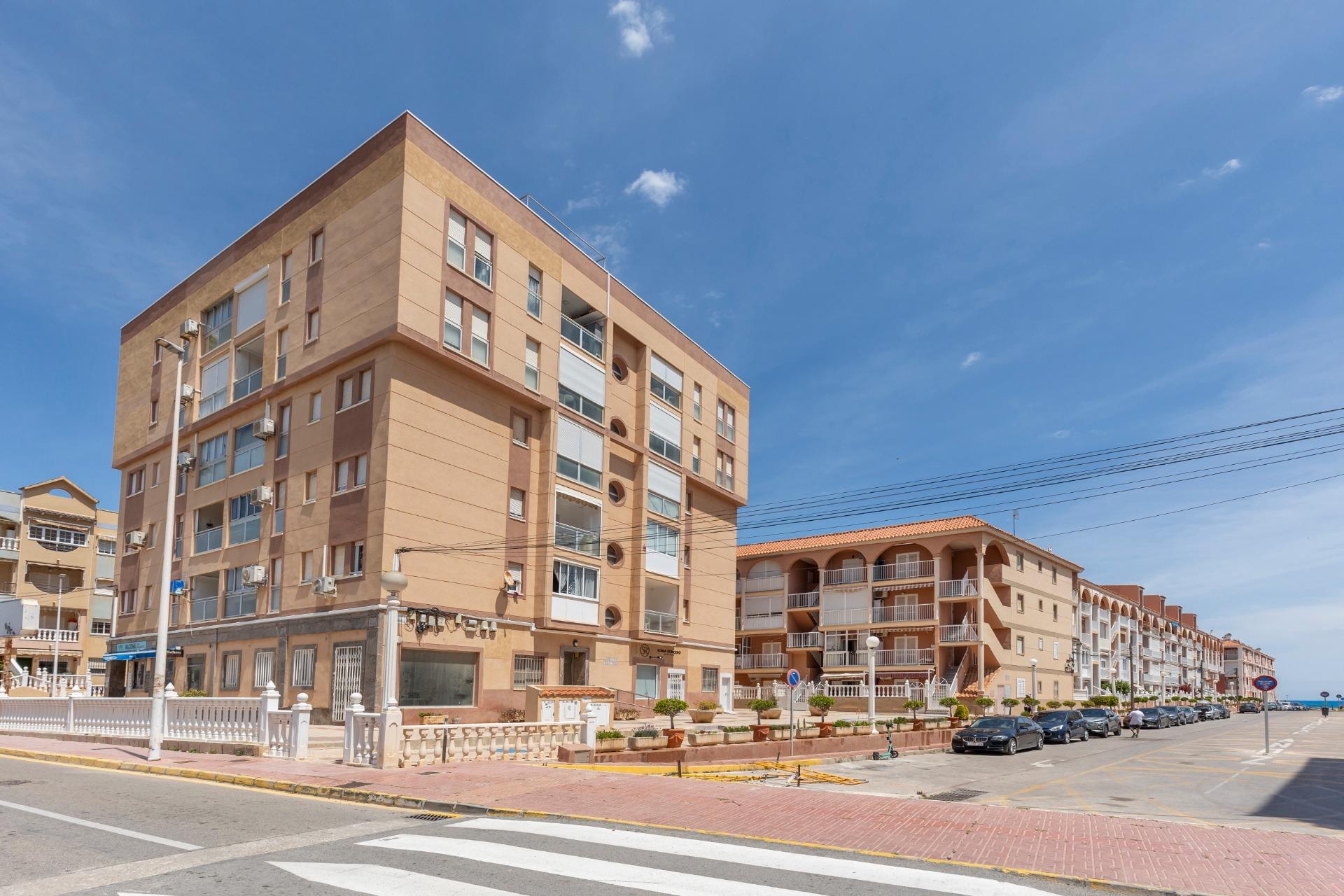 Apartment – Torrevieja – 125000 EUR