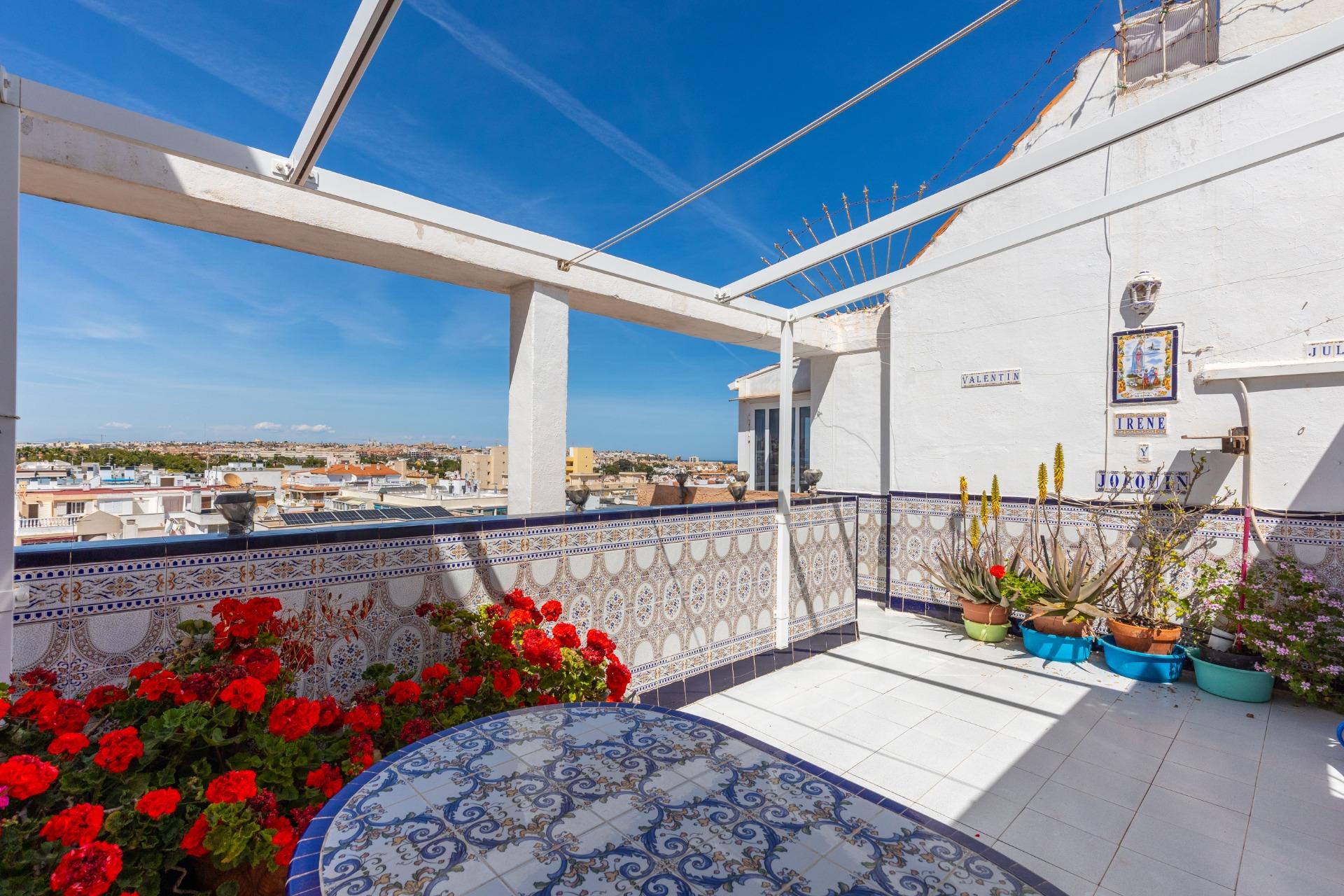 Penthouse – Torrevieja – 181000 EUR
