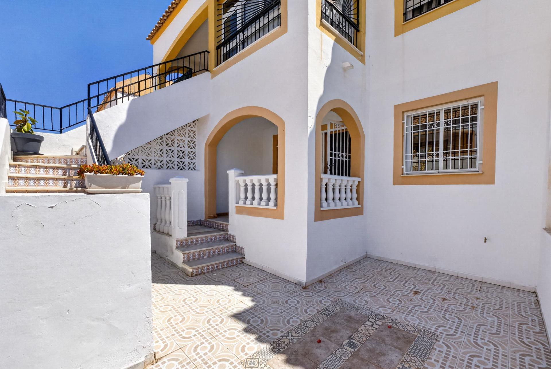 Ground Floor – Torrevieja – 129900 EUR