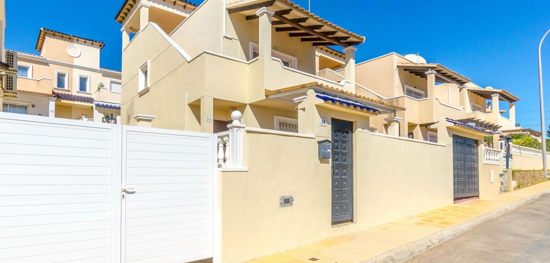 Detached Villa – Orihuela Costa – 295000 EUR